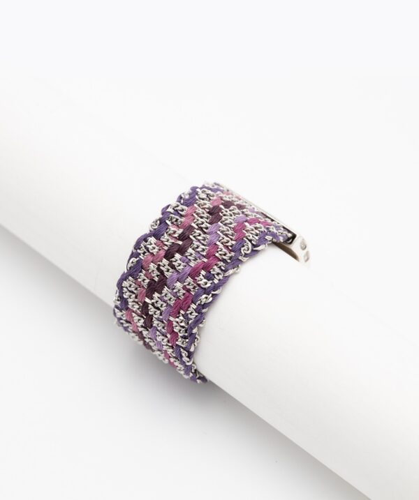 Anello ZIG ZAG in Argento 925 Rodiato. Tessuto: Seta Toni di Viola