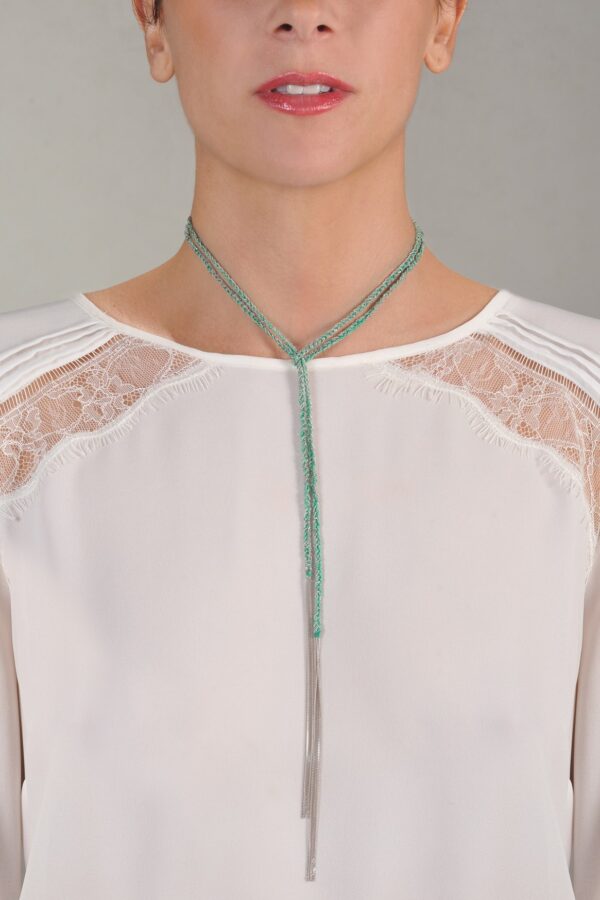 Collana TWIST in Argento 925 Rodiato. Tessuto: Seta Smeraldo